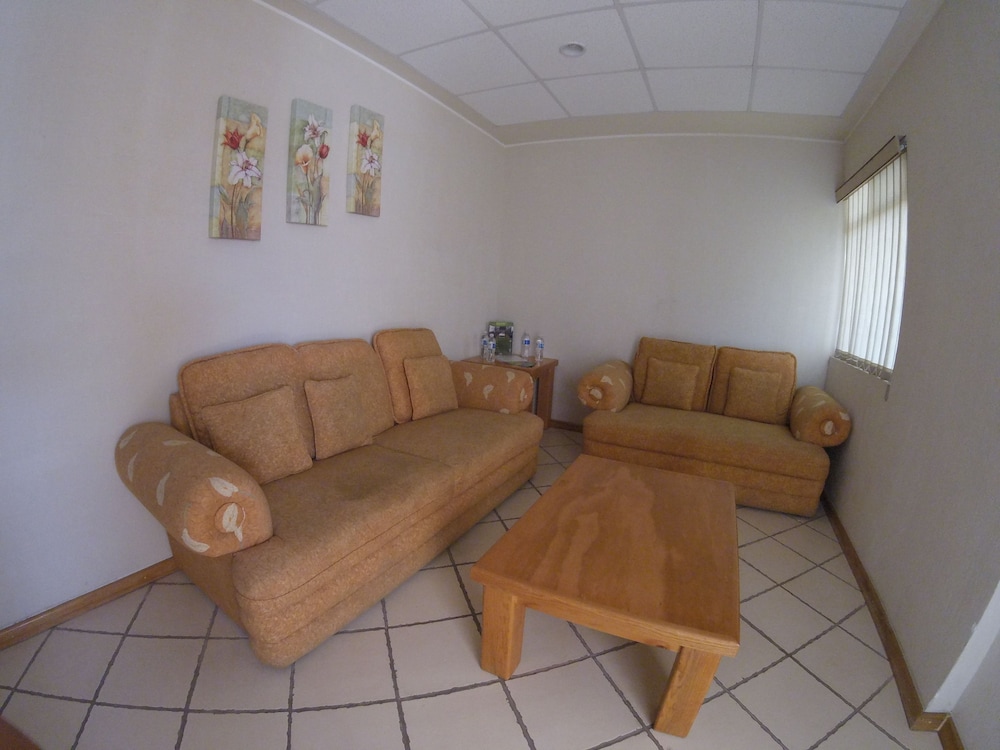 Suites Victoria Hotel 21/44