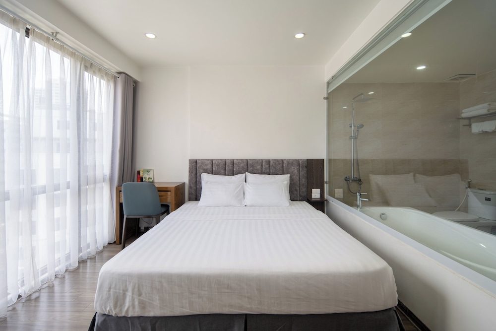 1 BEDROOM, DELUXE, APARTMENT