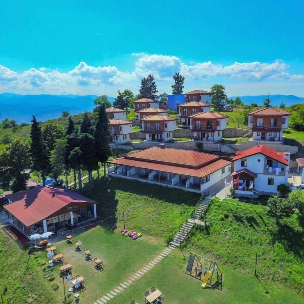 Akamoy Boztepe Hotel & Restaurant 33/40