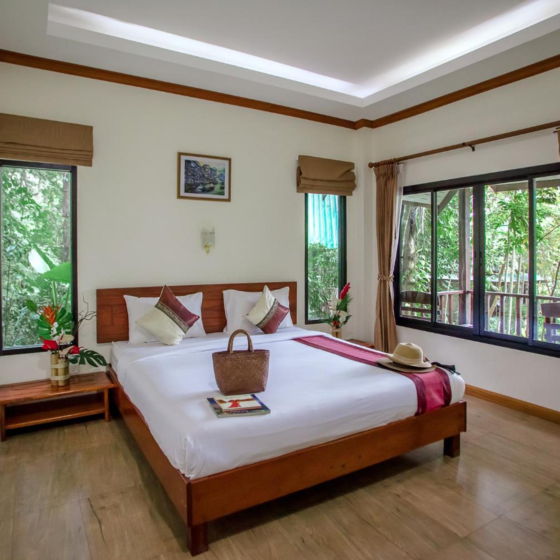 بنغل بإطلالة على المسبح، The Vatika Resort and Spa 7/10