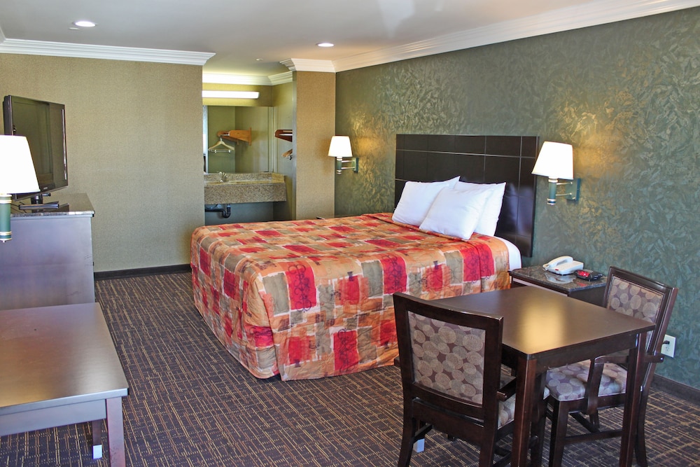 Crystal Inn Suites Spas 29/42