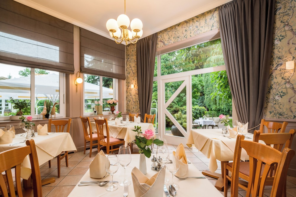 Parkhotel Guldene Berge 34/50