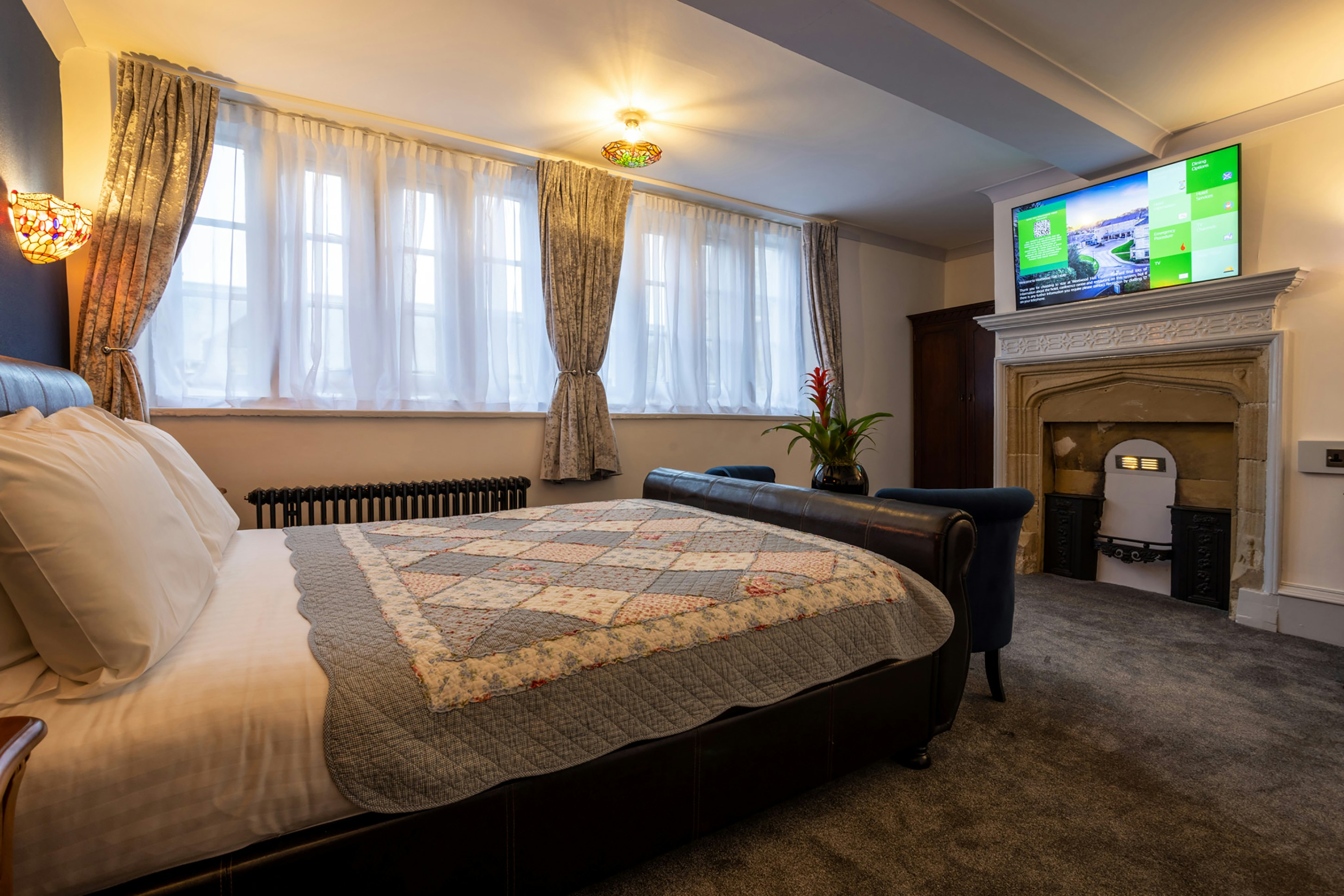 Manor, House, King Bed
