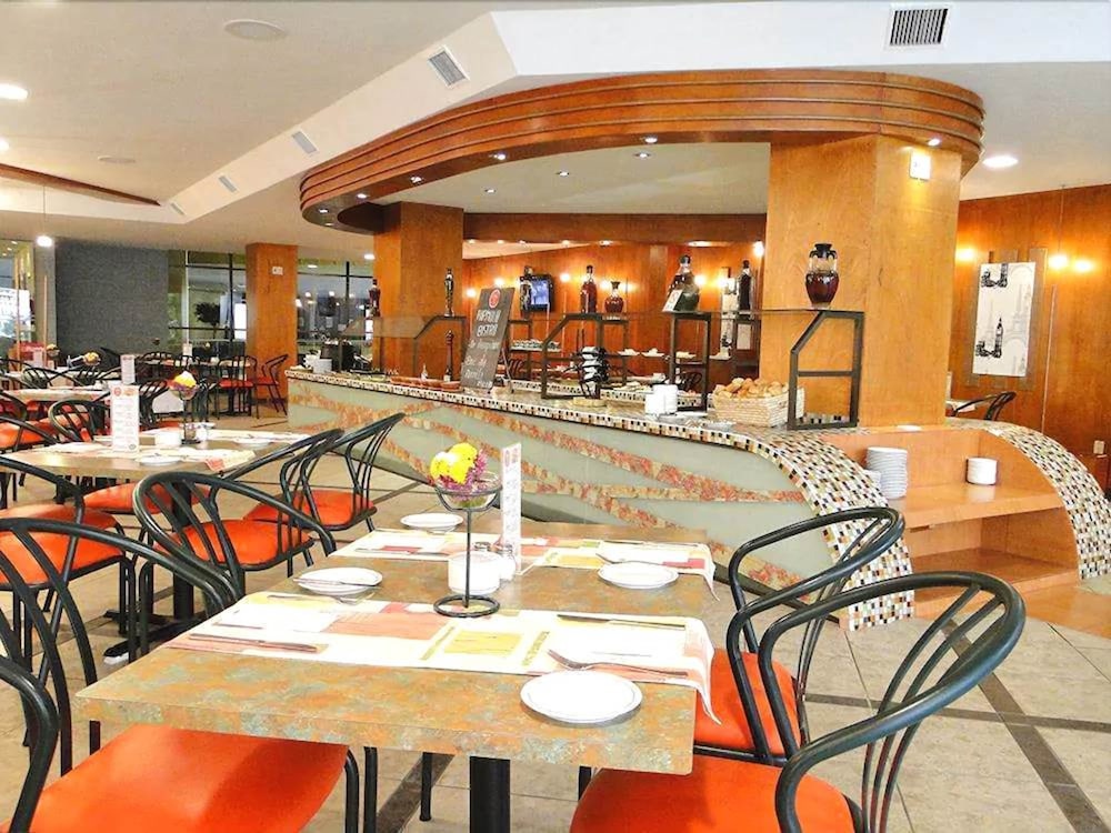 Hotel Europa La Paz 30/50