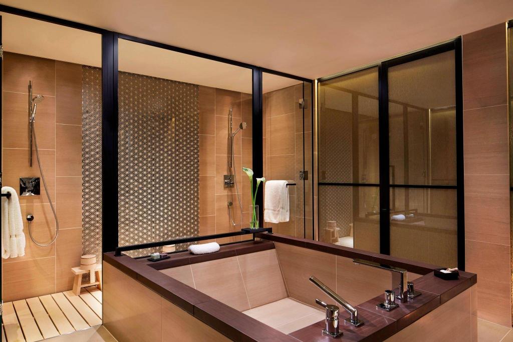 1 Bedroom, Presidential, the Ritz, Suite, King Bed, River View, Balcony