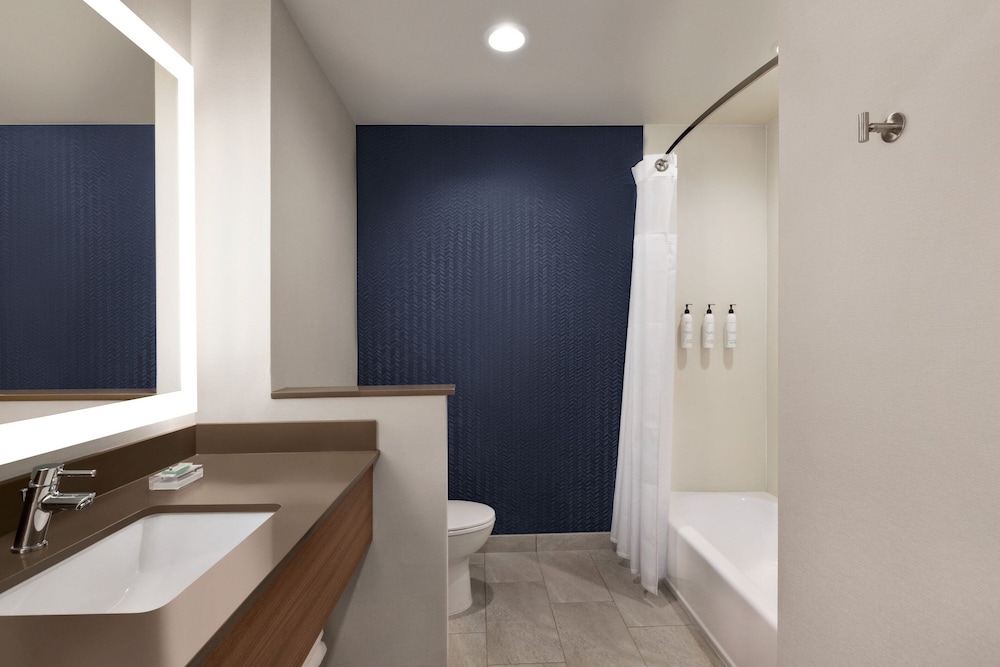 Fairfield Inn & Suites by Marriott Bonita Springs 31/31