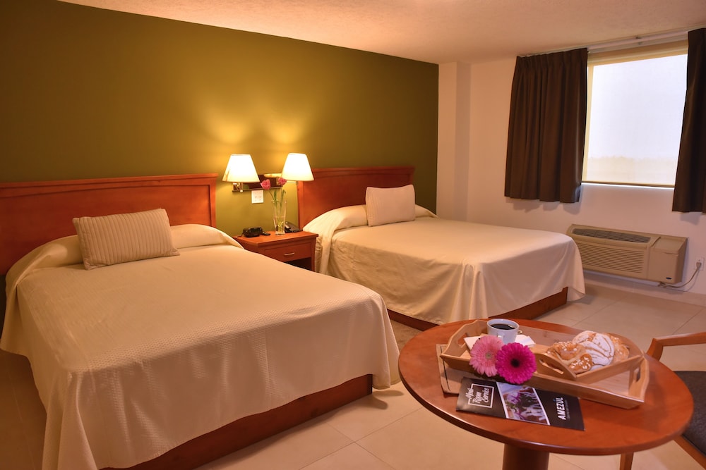 Baja Inn Hoteles La Mesa 25/75