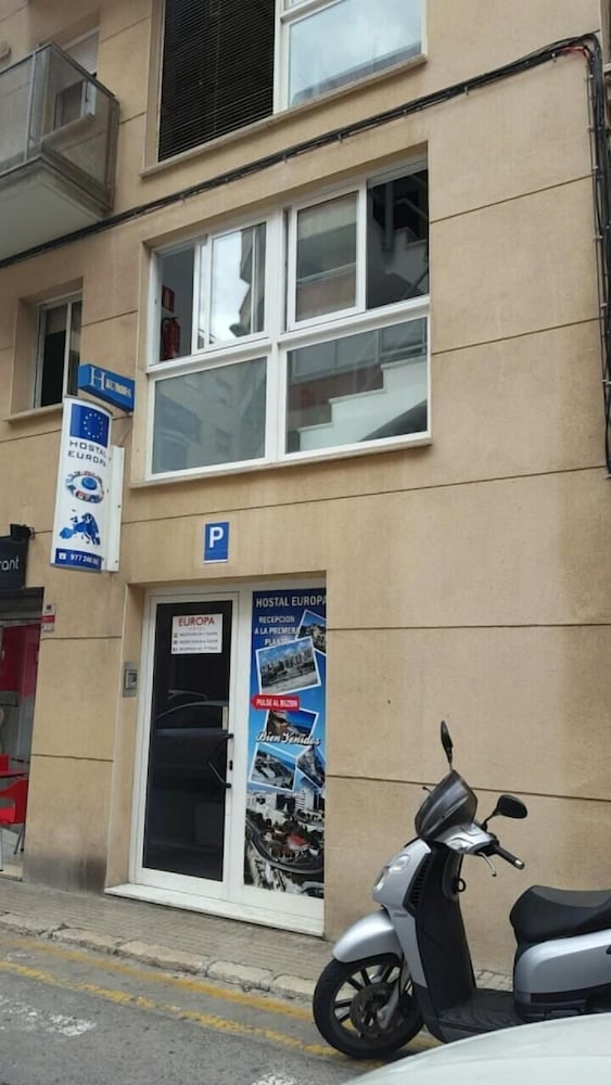 Hostal Europa 18/22
