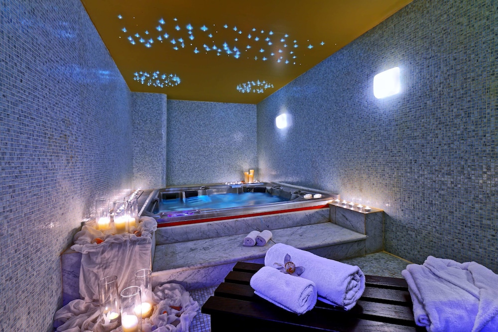 Sitia Beach City Resort and Spa 37/63