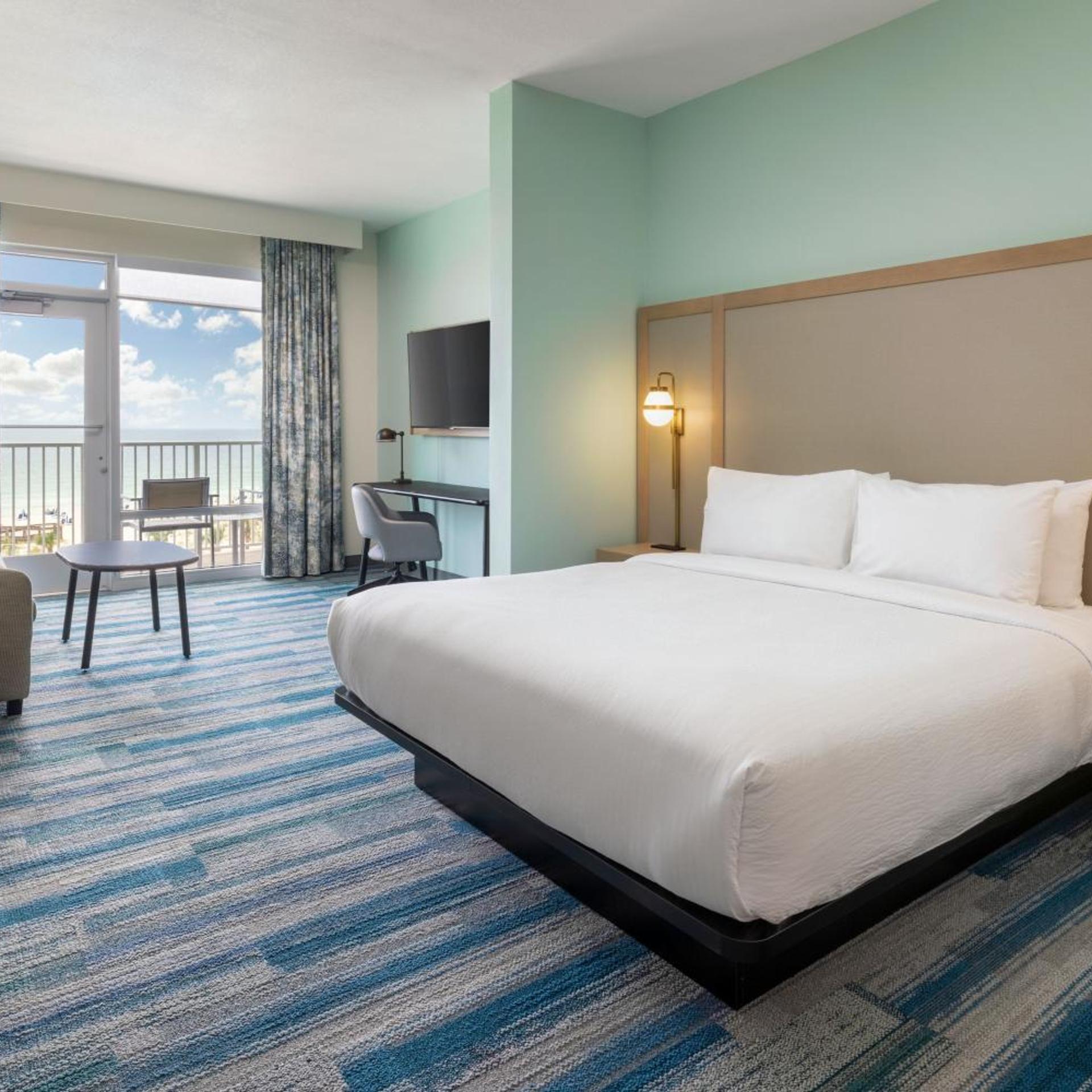 Suite, King Bed, Beach Front, Sofa, Balcony