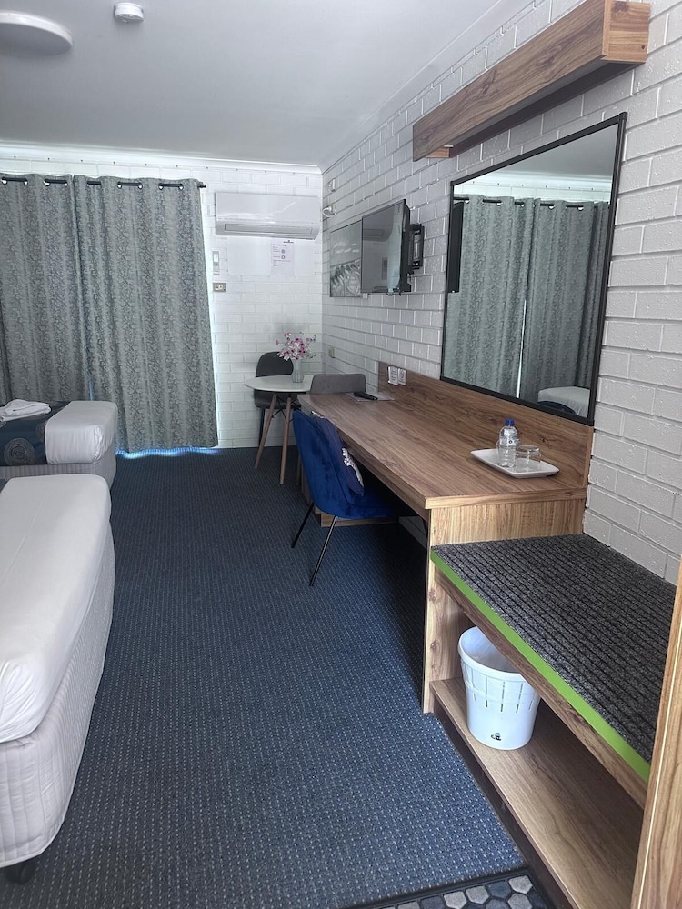 Albury Garden Court Motel 38/50