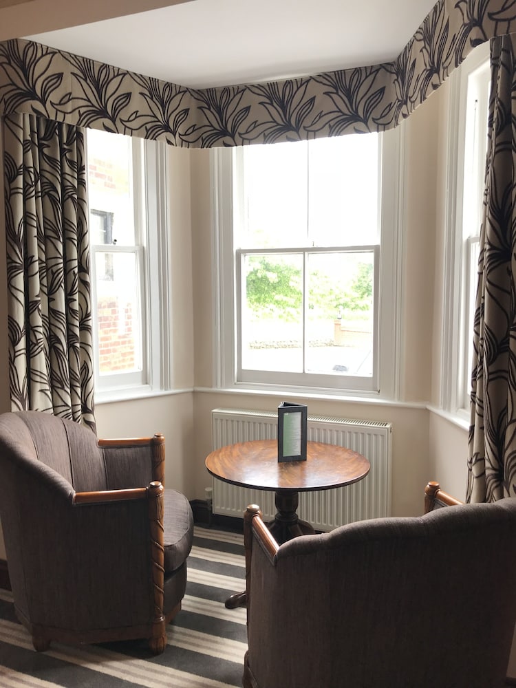 The Links Country Park Hotel 34/57