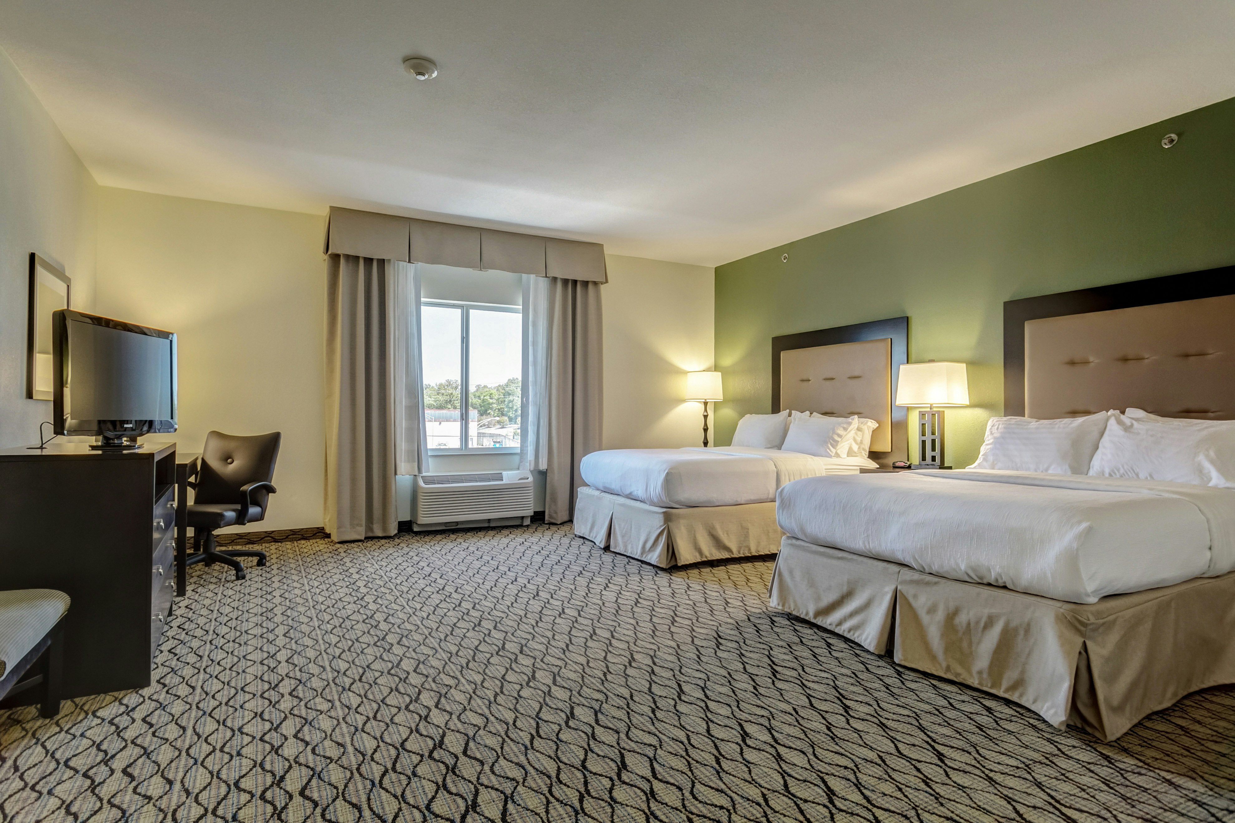 Holiday Inn Poplar Bluff an IHG Hotel 19/73