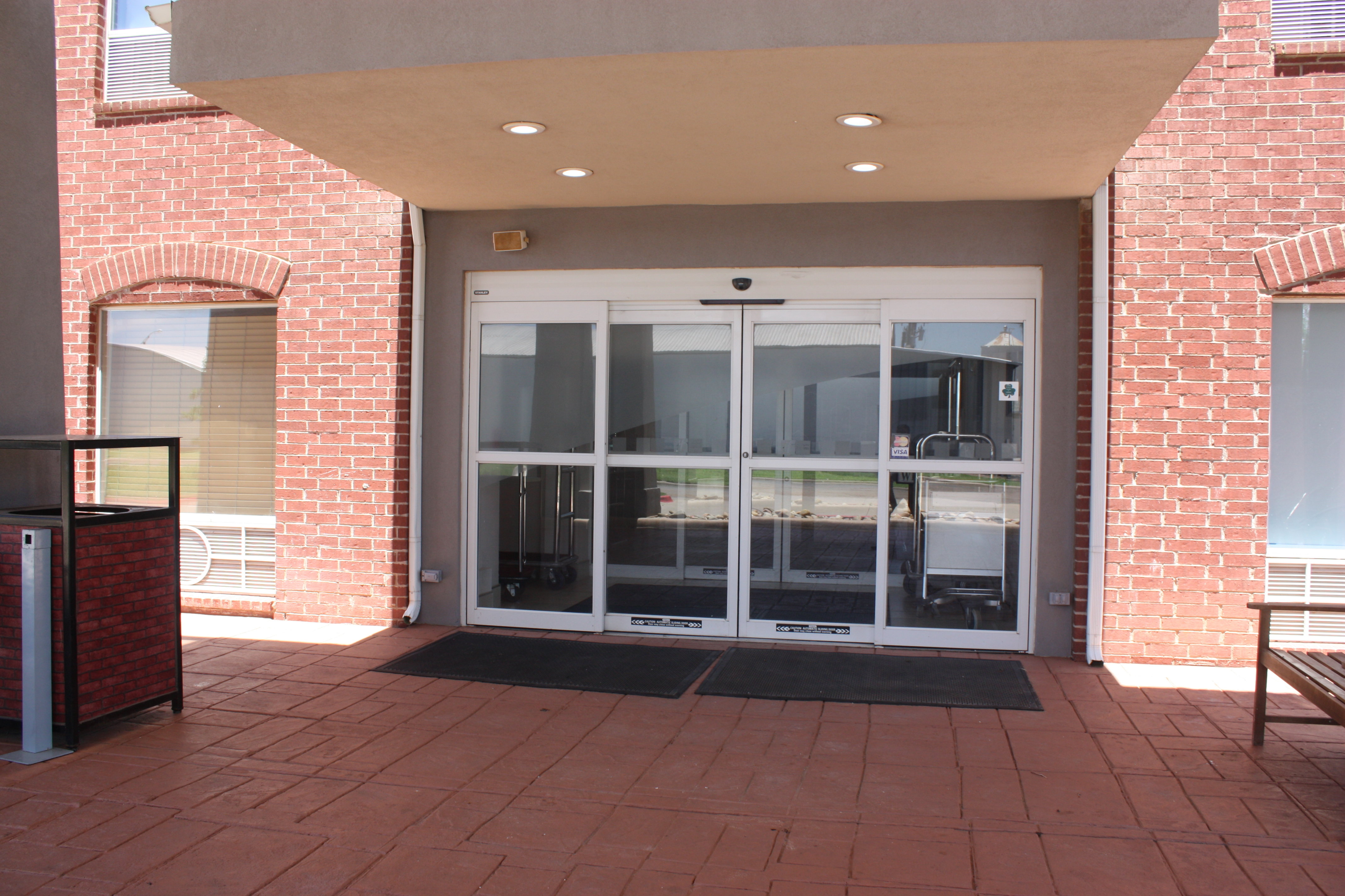 Holiday Inn Express Hotel & Suites Shamrock North 26/39
