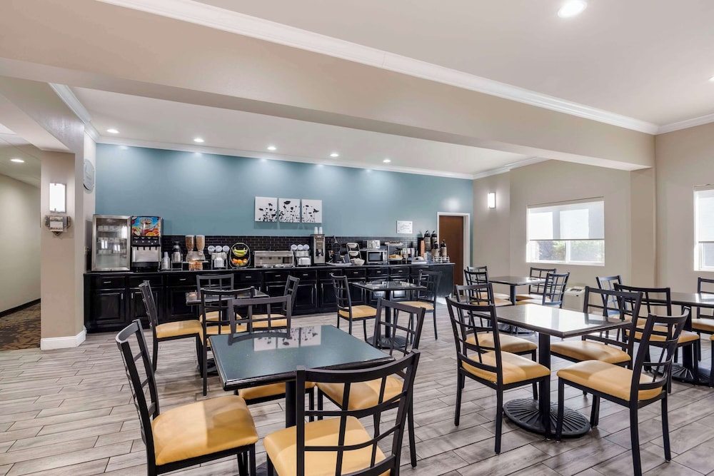 Sleep Inn & Suites Huntsville 31/45