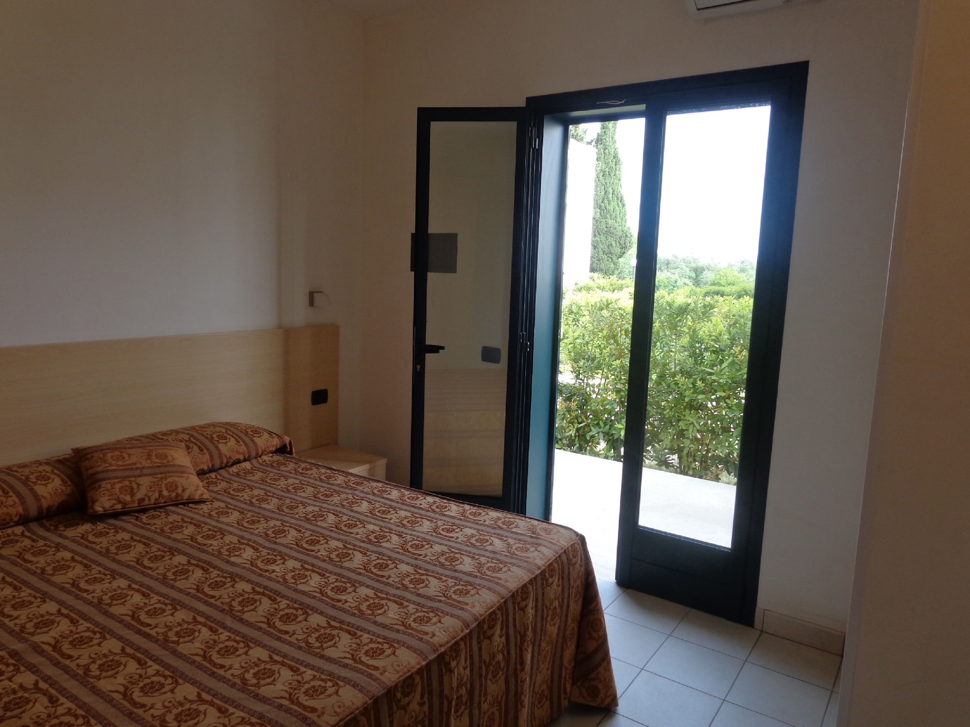 APARTMENT, GROUND FLOOR