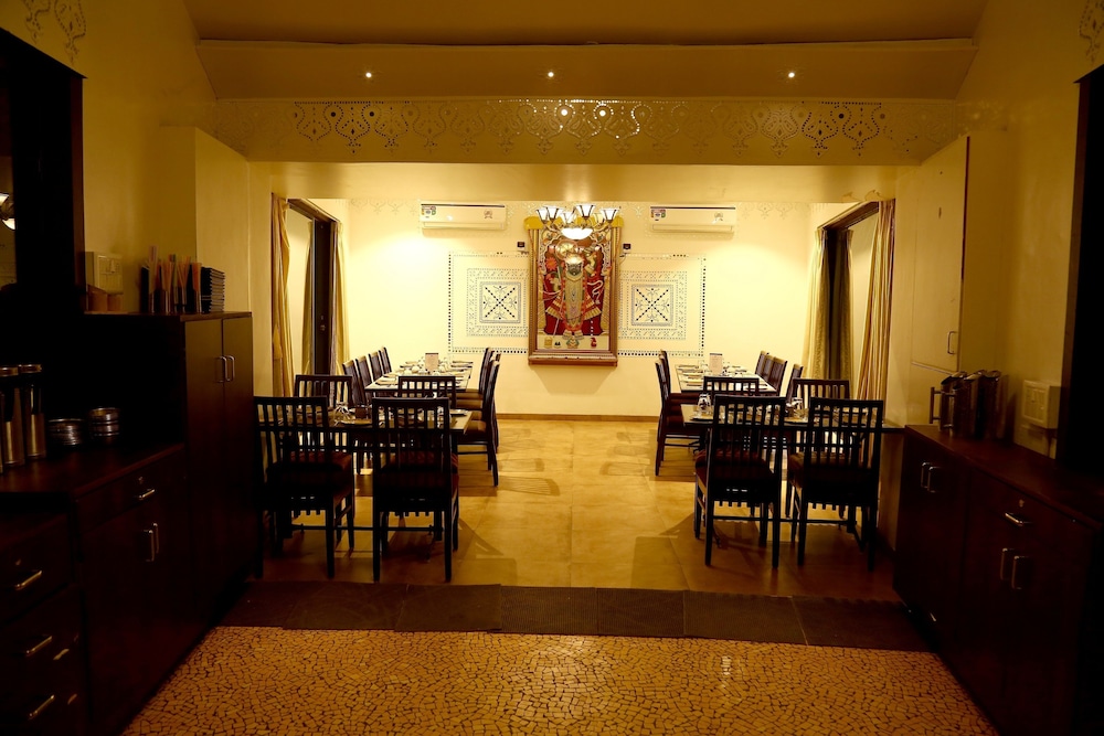 Nirali Resorts 25/45
