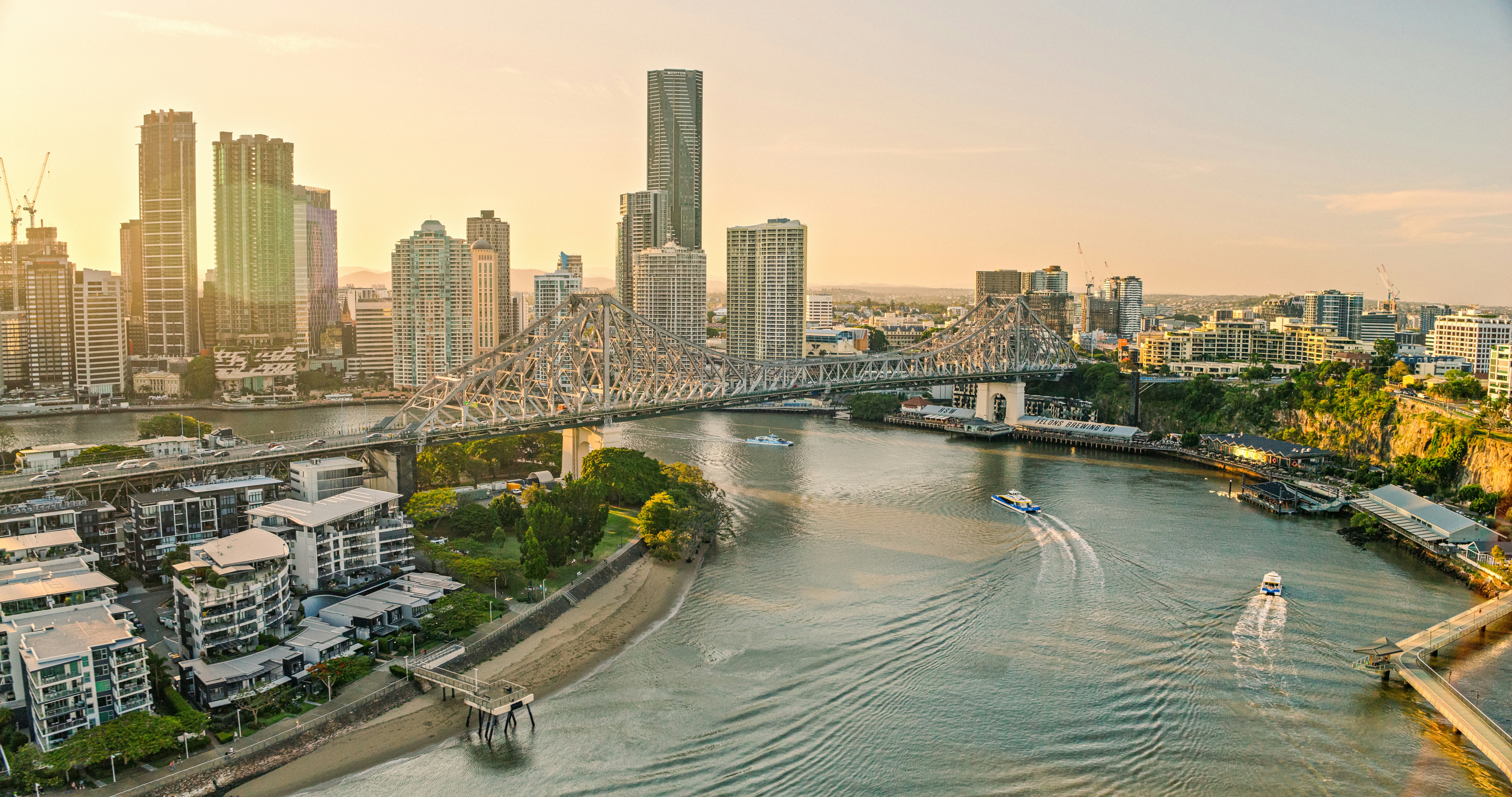 InterContinental Brisbane 80/80