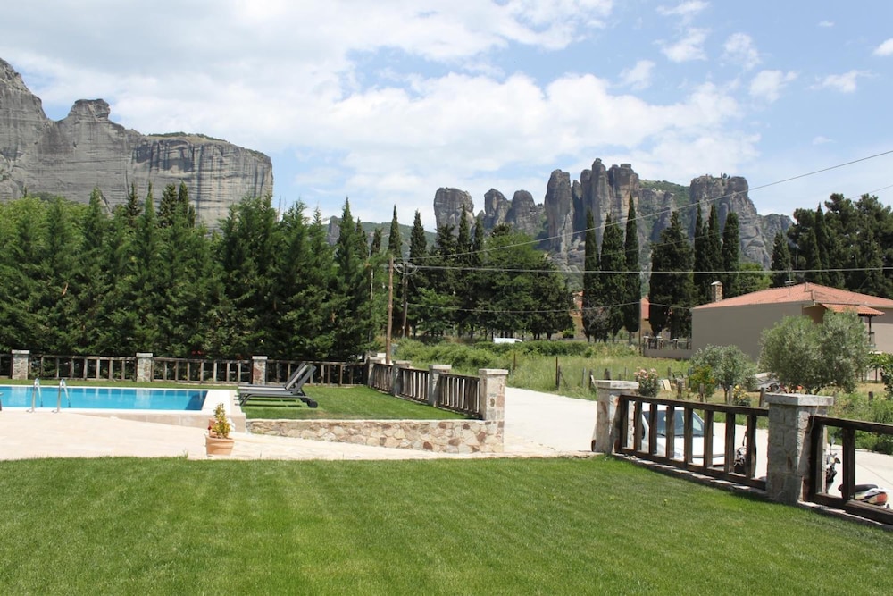 Guesthouse Monastiri 44/50