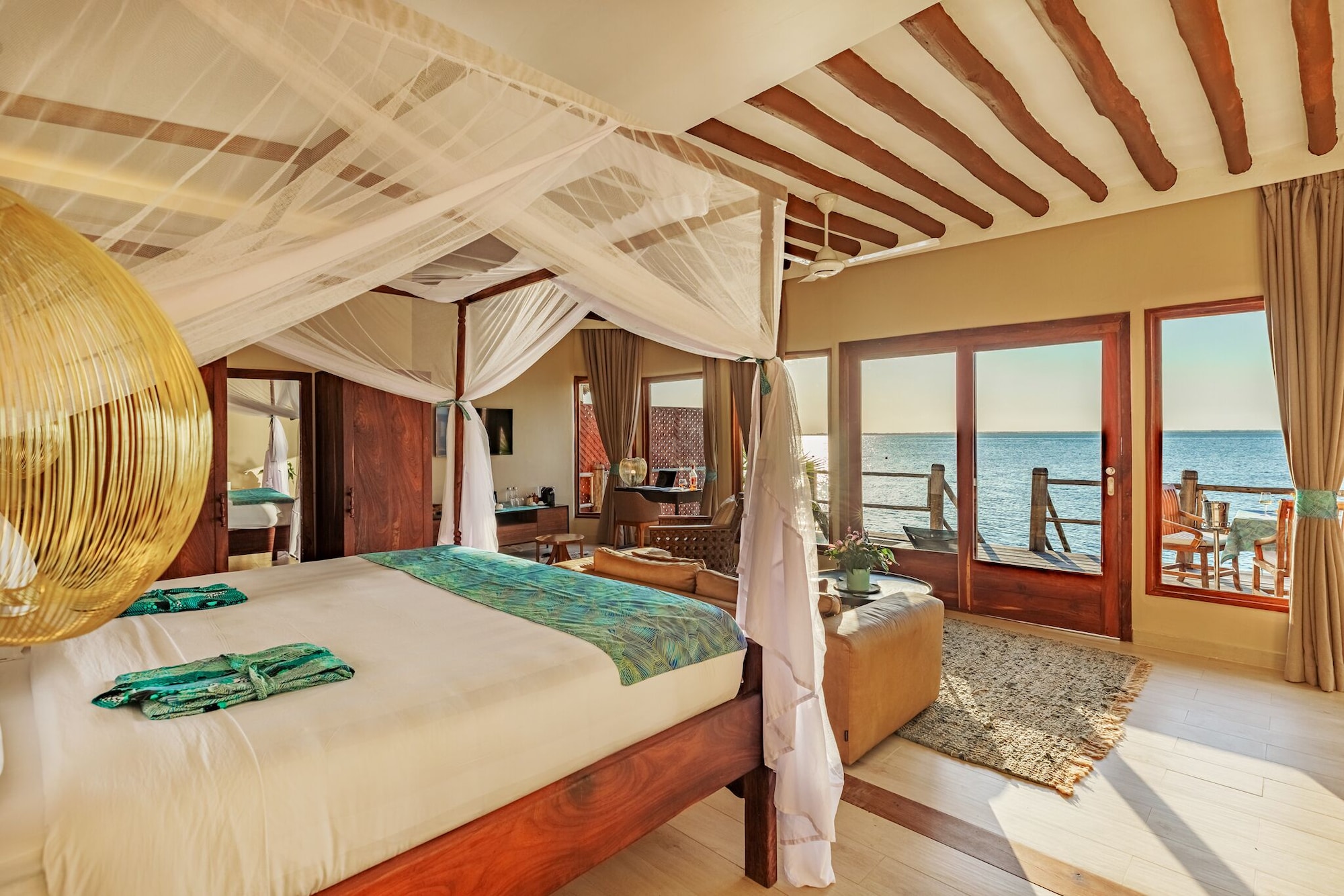 1 Bedroom, Overwater, Luxury, Villa, King Bed, Ocean View