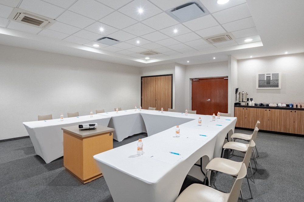 City Express by Marriott Puebla Centro 53/60
