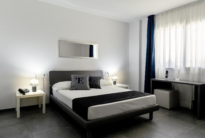 COMFORT, DOUBLE BED