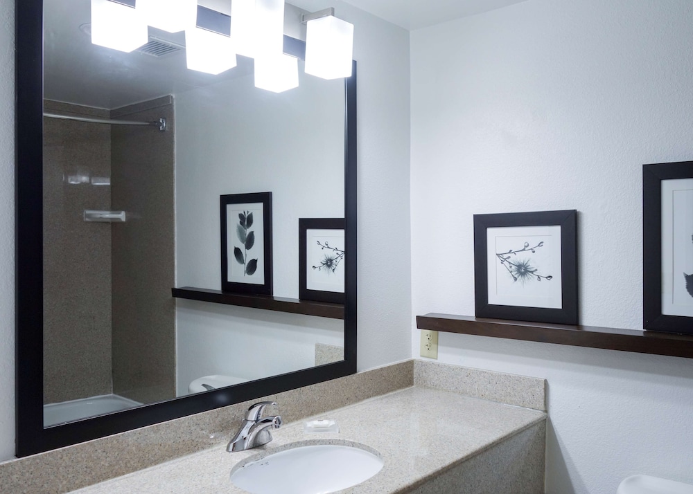 Country Inn Suites By Radisson Washington D C East Capitol Heights 3/31