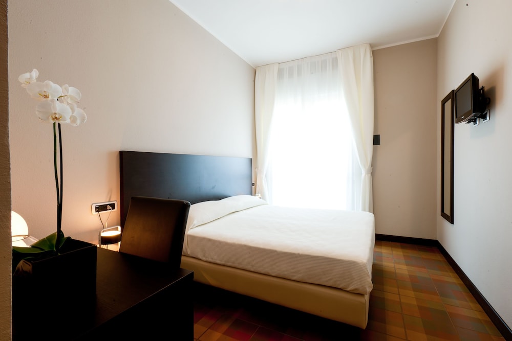 Hotel Kent 19/56