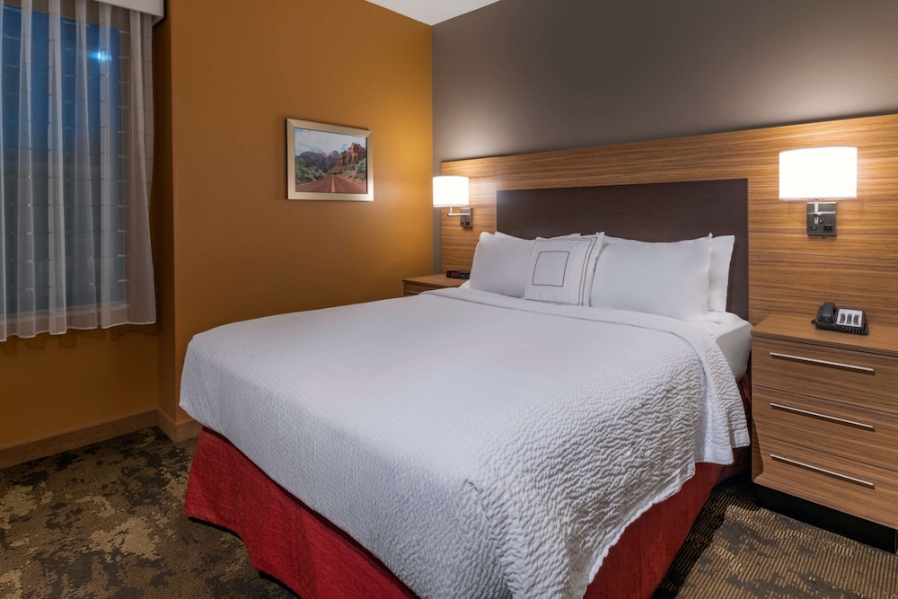 TownePlace Suites by Marriott Gallup 10/31