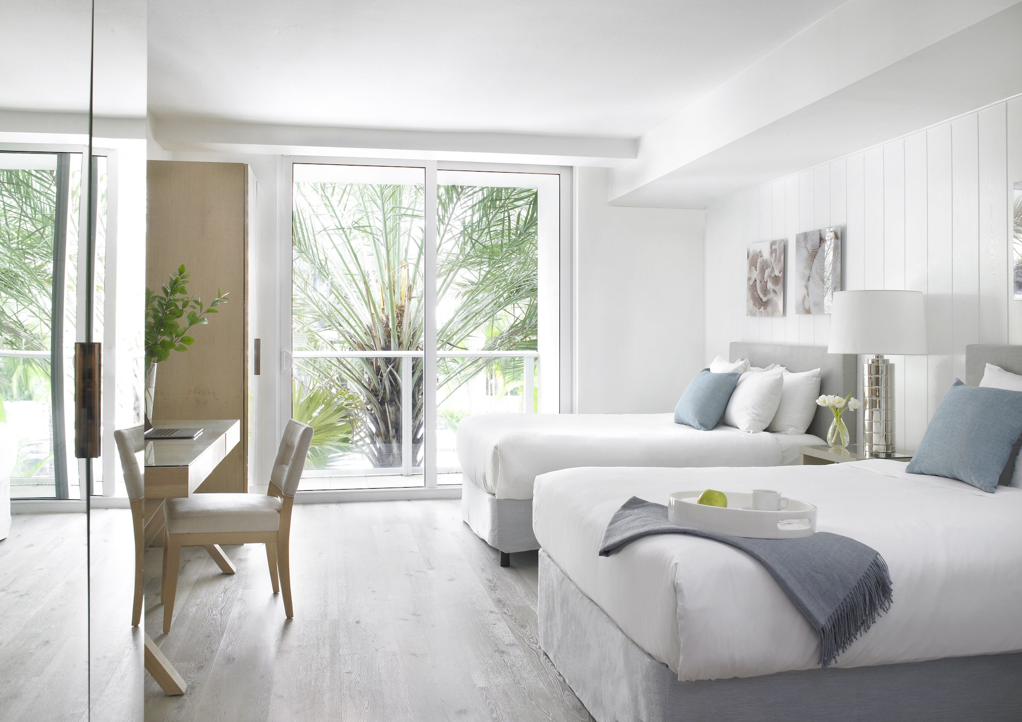SUITE, 2 DOUBLE BEDS