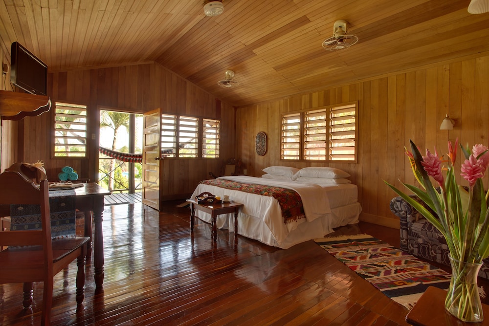 Cassia Hill Resort 40/65