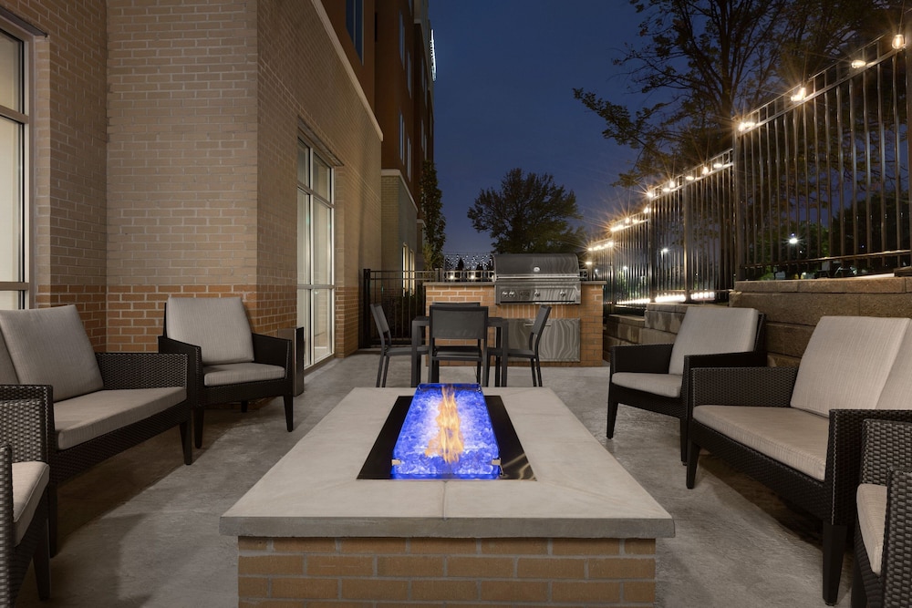 Residence Inn By Marriott Kenwood 38/49