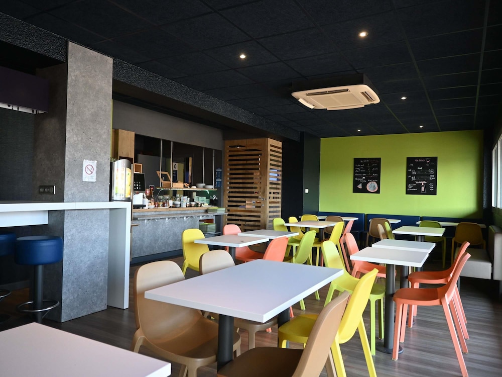 Ibis Budget Laval 56/67