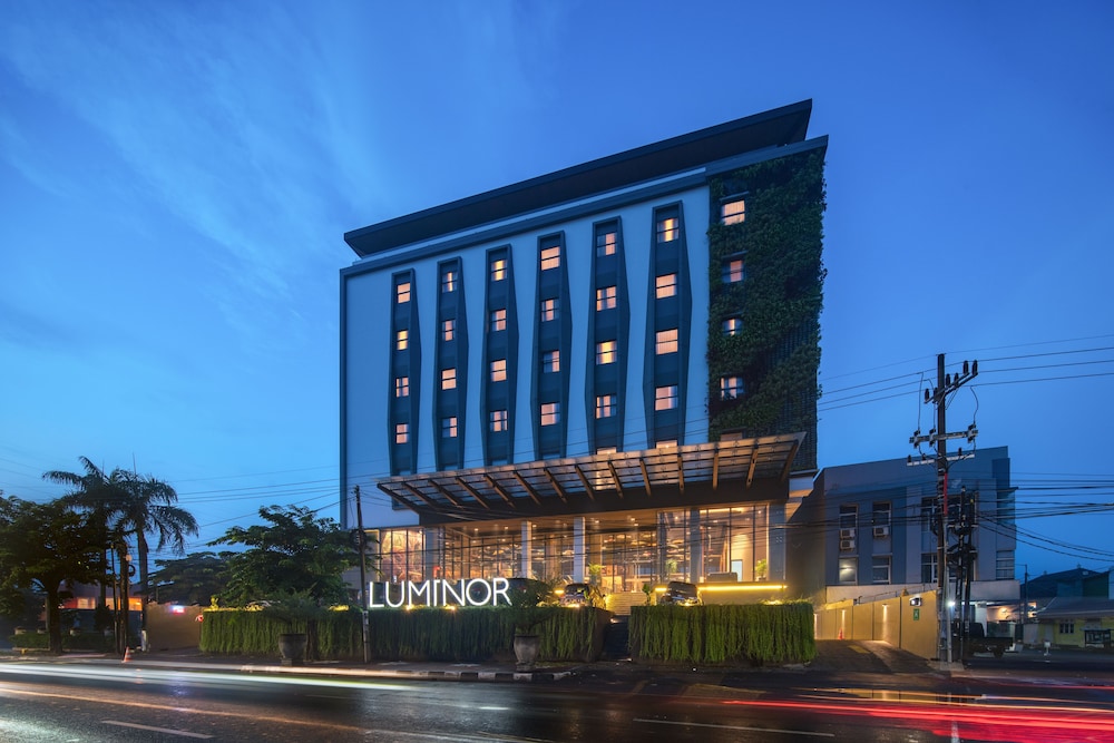 Luminor Hotel Airport Sidoarjo By WH, Best Choice and Strategic Location with a Rooftop area in Town 1/38