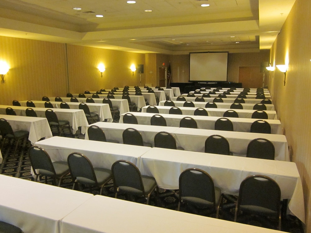 Sleep Inn Lake Wright Norfolk Airport 42/55