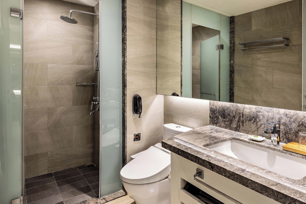 Hsin Hotel 46/49