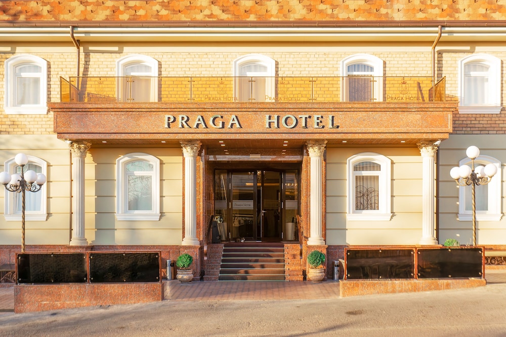 Praga Hotel Tashkent in TASHKENT