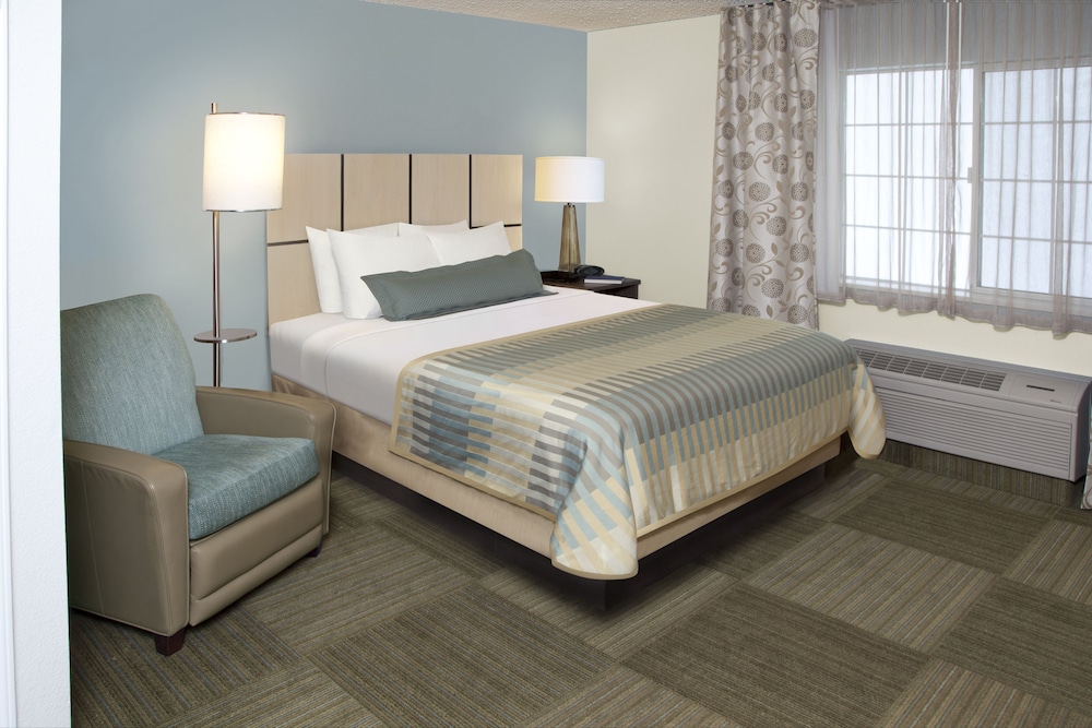 Candlewood Suites Waco 23/58