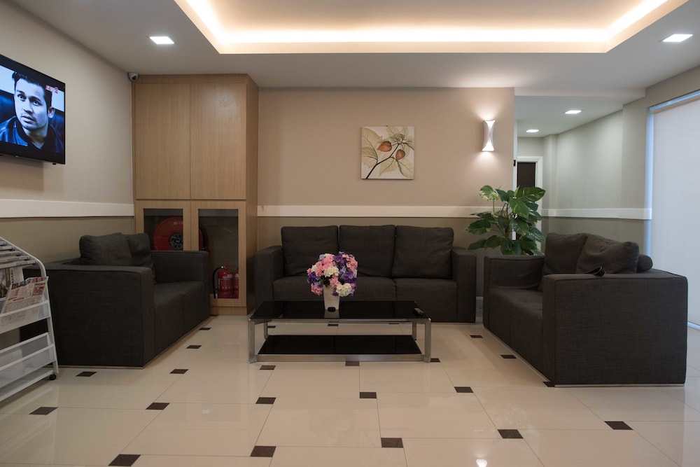 Mornington Hotel Sitiawan 9/58