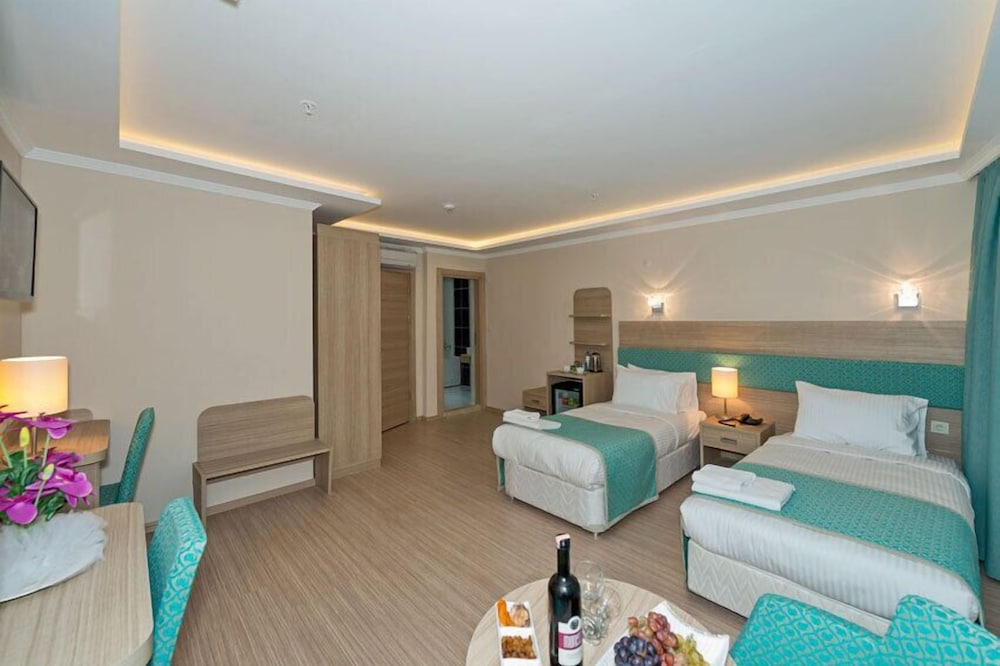 Standard, Double Bed