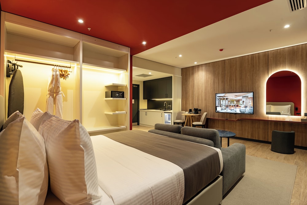 Mercure Tashkent North 25/90