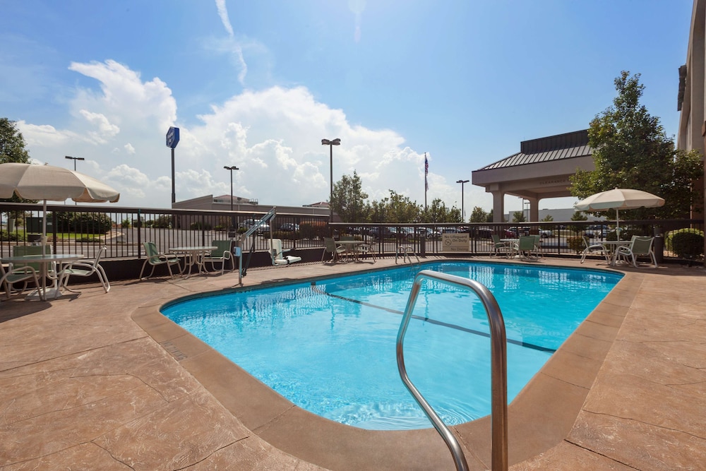 Hampton Inn St Robert Ft Leonard Wood 31/50