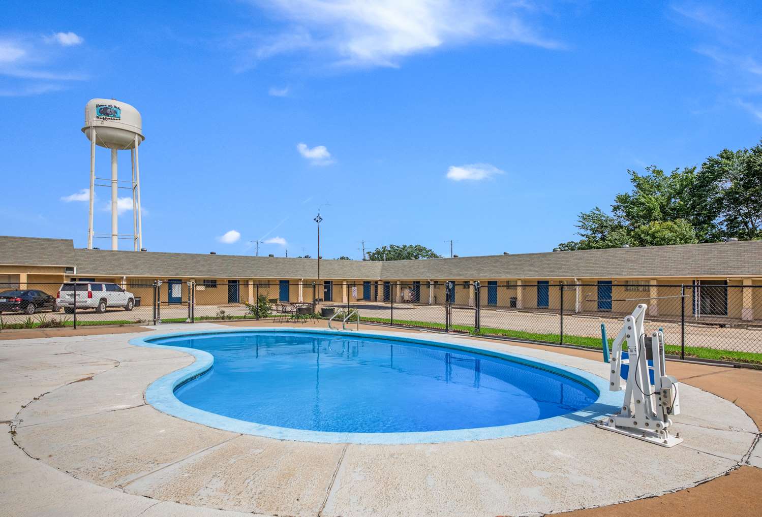 Americas Best Value Inn Giddings 34/37