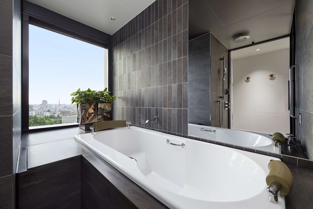 Hyatt Centric Kanazawa 48/50