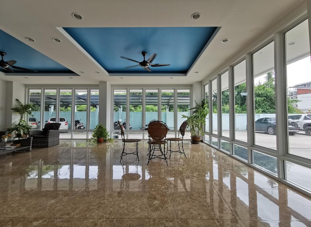 The Base Hua Hin 2/24