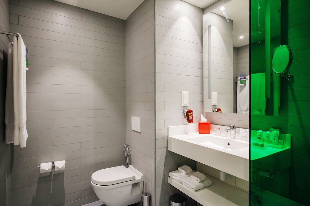 Park Inn By Radisson Dubai Motor City 22/76