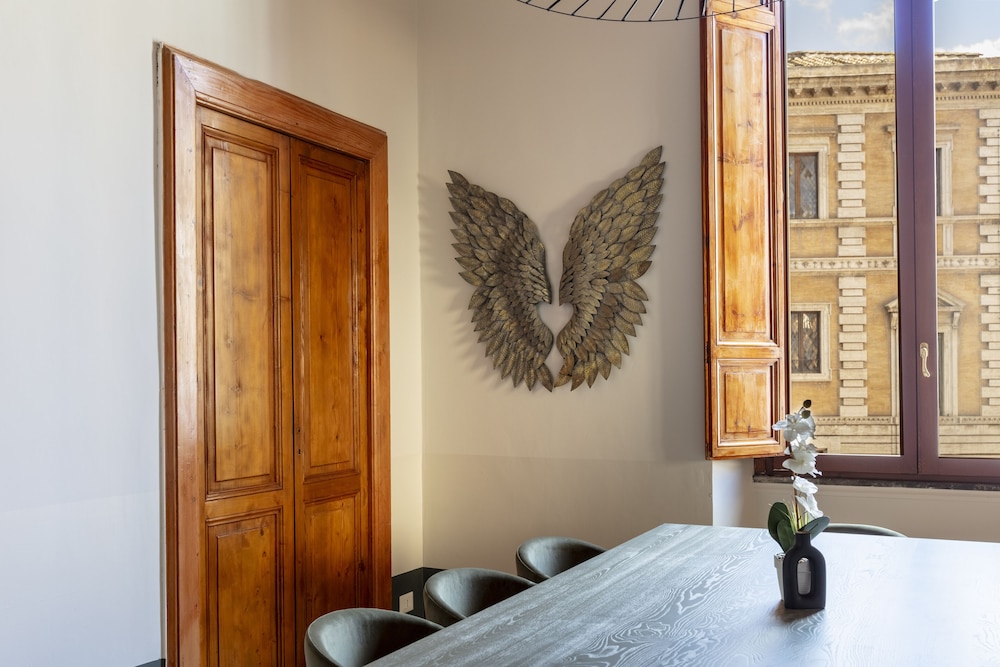 Rome Accommodation - Baullari 22/31