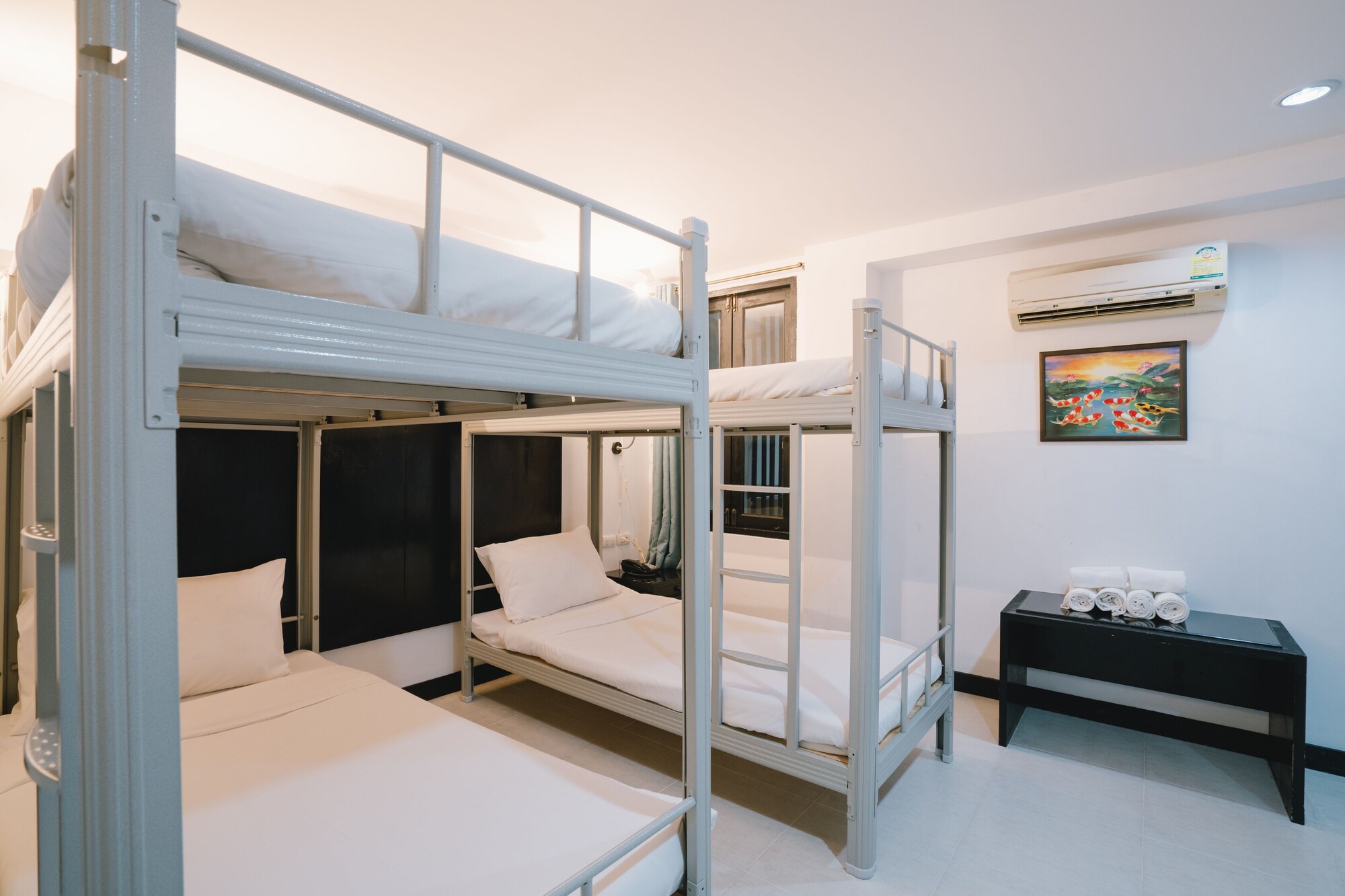 MIXED DORM