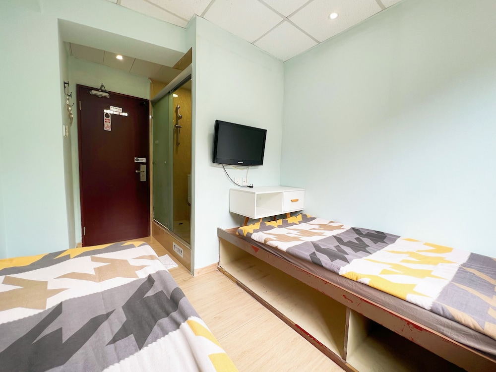 AMU Dreamhouse 34/47