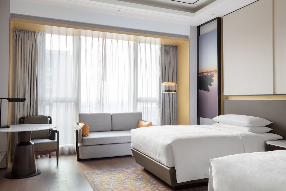 Sheraton Shanghai Fengxian 14/48
